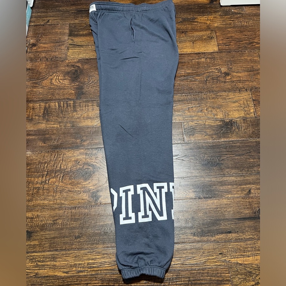 VS Pink Sweatpants
